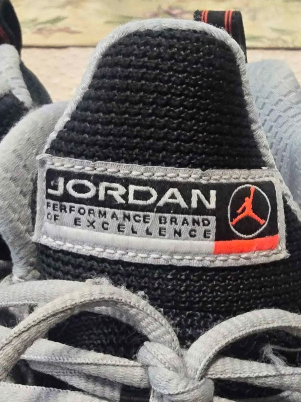 Jordan Team Basketball Shoes – Size 7Y